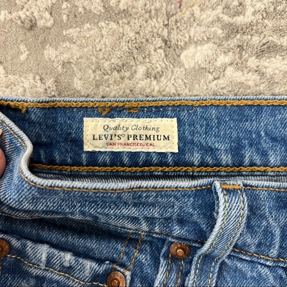 Levi’s Jeans - Picture 3 of 4
